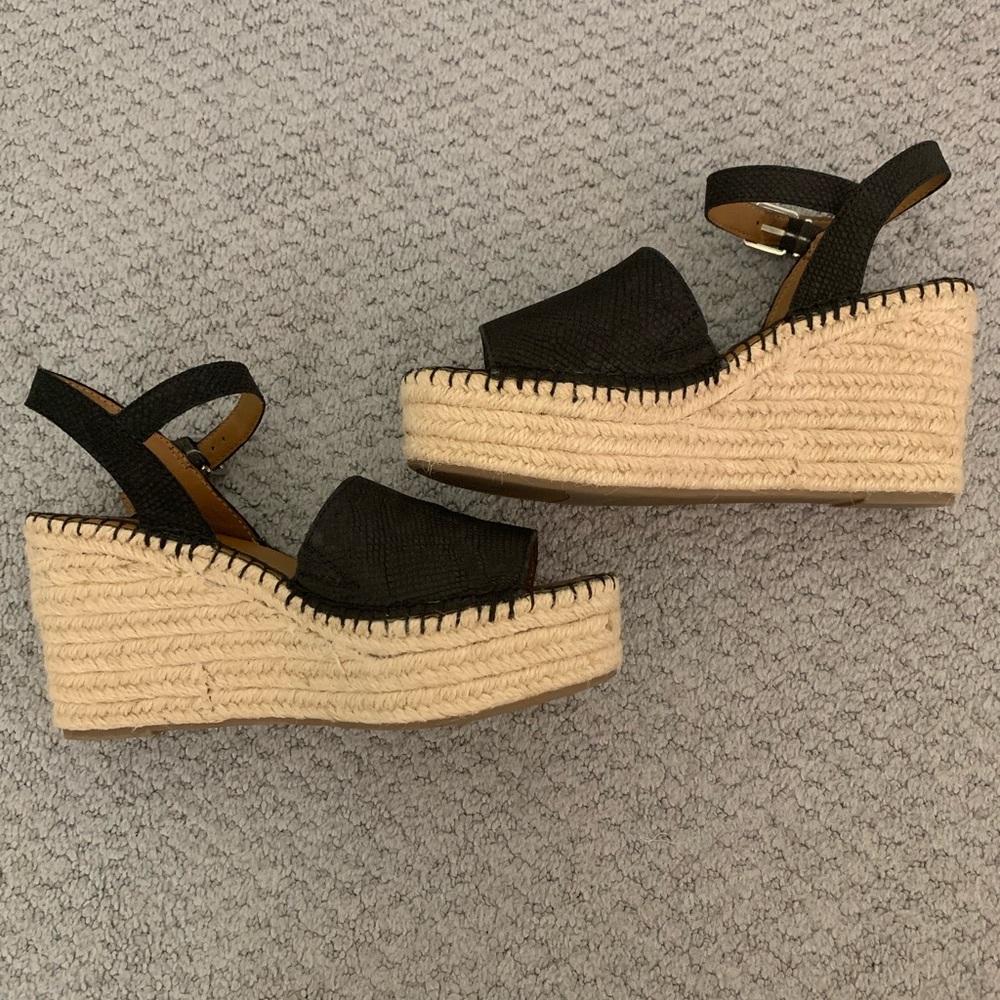 Franco Sarto Black Wedge Sandal, Size 9
